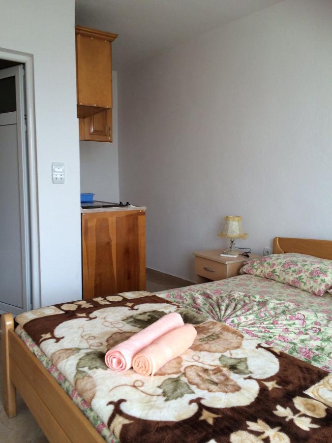Sand And Sea Apartments Ulcinj Exterior foto