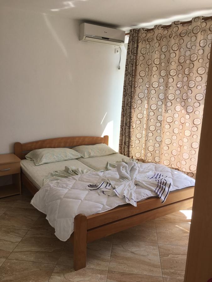 Sand And Sea Apartments Ulcinj Exterior foto